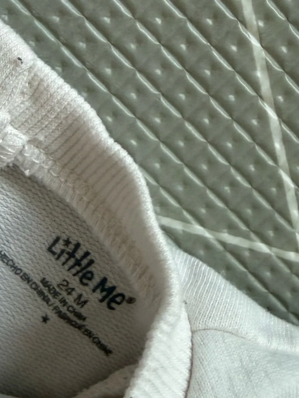 Little Me|Baby girl/toddler white ditsy floral Embroidered Ruffle Sweatshirt•24M - Picture 5 of 5